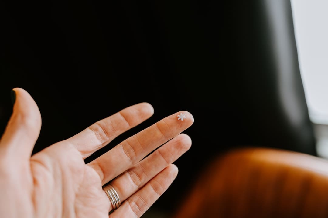 向佐郭碧婷婚姻美好吗？两个孩子视频曝光家庭生活